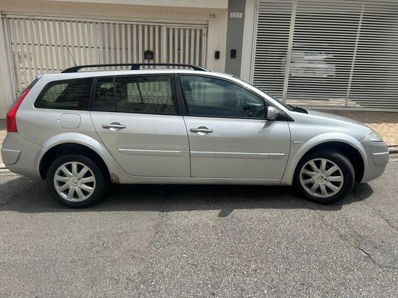 RENAULT MEGANE 1.6 DYNAMIQUE GRAND TOUR 16V FLEX 4P MANUAL